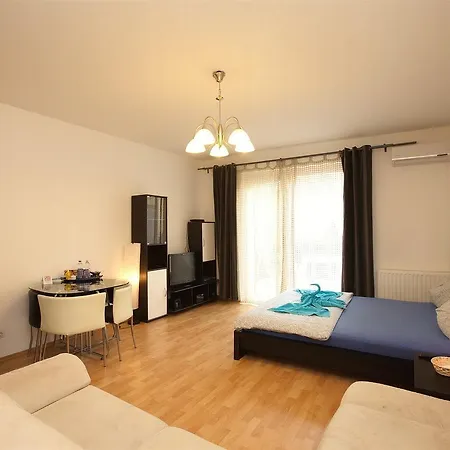 Corvin Promenade 3* Budapest