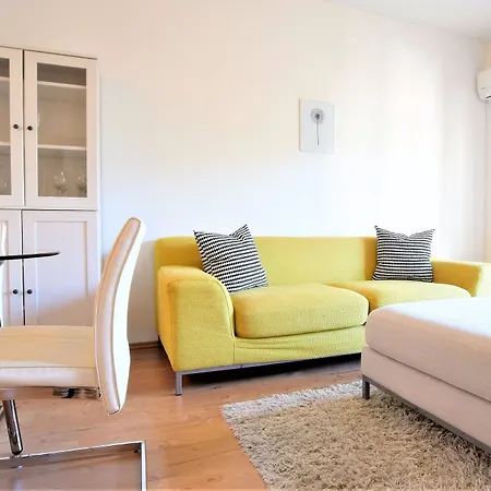 Aparthotel Corvin Promenade 3*