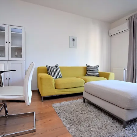 Corvin Promenade Aparthotel